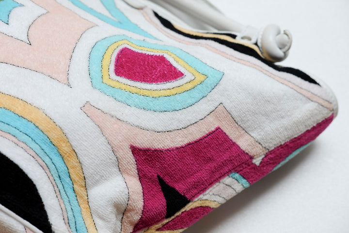 Vintage Emilio Pucci bag fabric detail